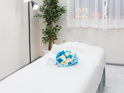 リラクゼーション・エステサロンにに予約ページ