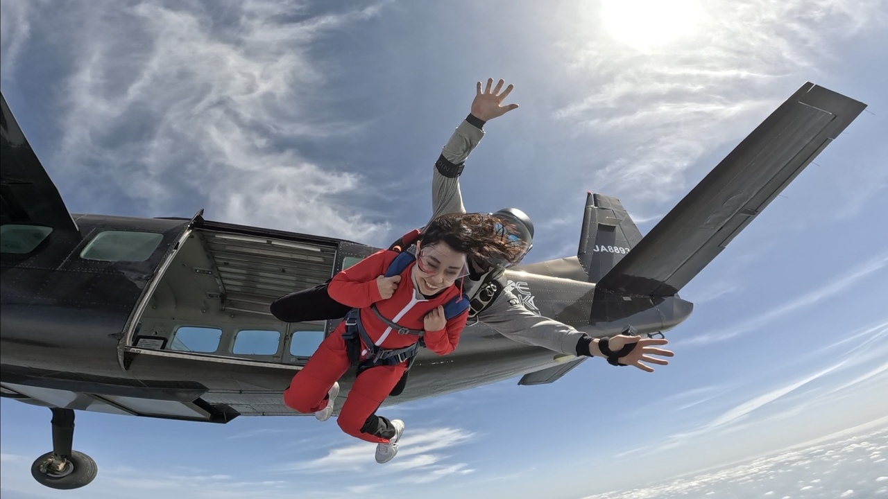 ★体験スカイダイビング(Tandem Skydiving) 