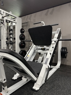 パーソナルトレーニング、整体のご予約はこちら