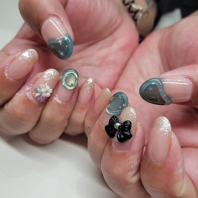 【ネイルのご予約はこちら】