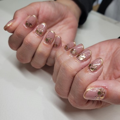 【ネイルのご予約はこちら】