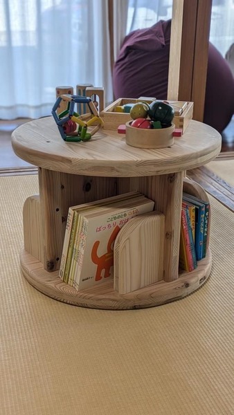 絵本テーブル作り　
