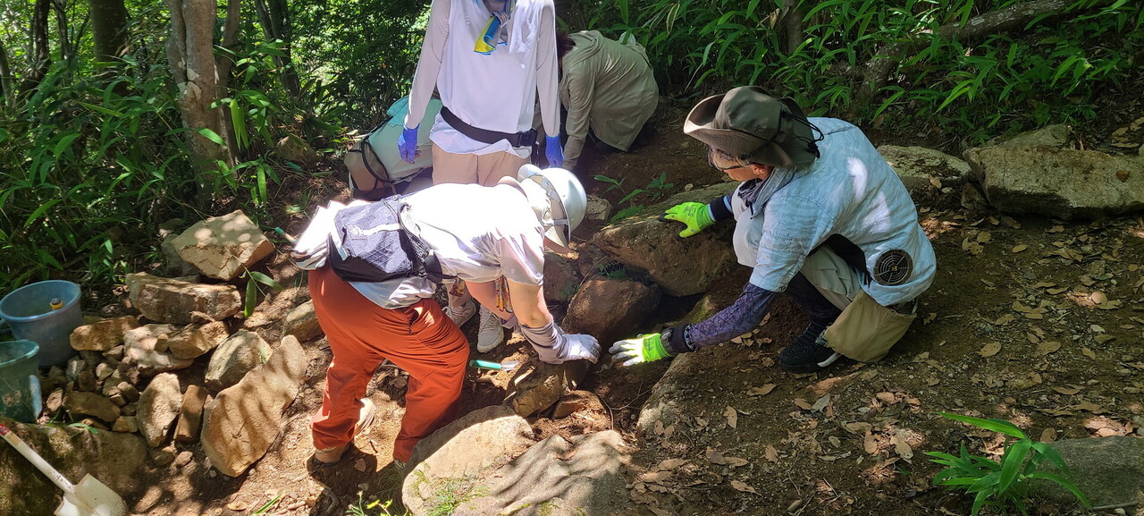 摩耶山登山道整備ワークショップ2025（石組み編予約サイト）