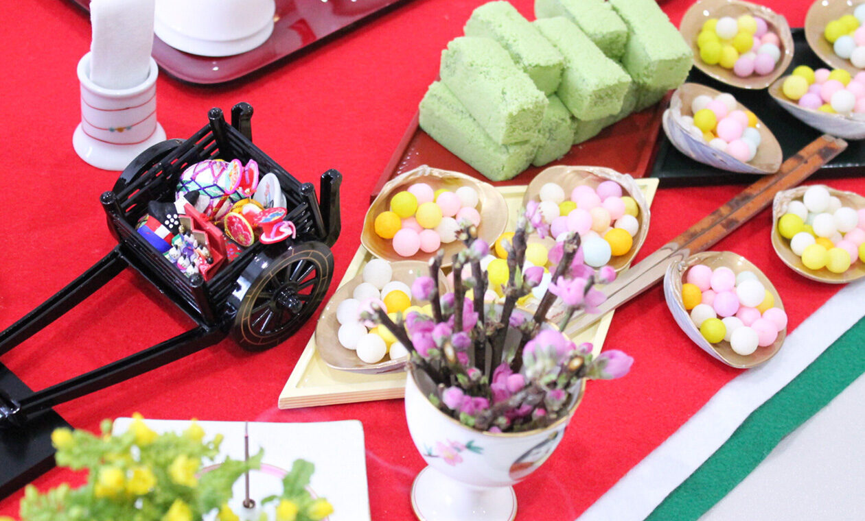 日本茶とテーブルコーディネート(日本茶で楽しむ、大人のひな祭り)