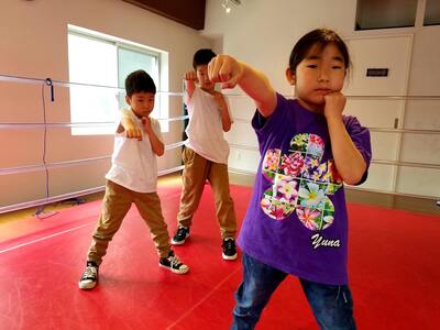 【小学生限定】運動が楽しくなる！キッズボクシング無料体験レッスン申込