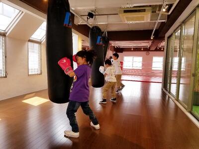 【小学生限定】運動が楽しくなる！キッズボクシング無料体験レッスン申込