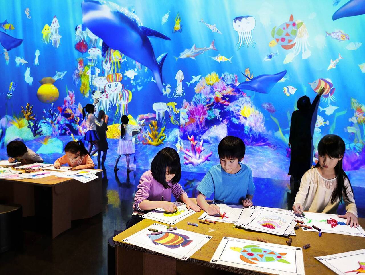 チームラボ☆お絵かき水族館 in びばい
