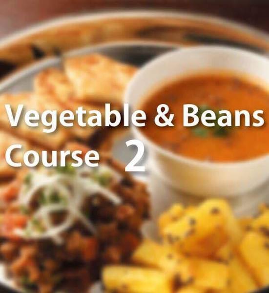 V&B２　１１月　玉子カレー