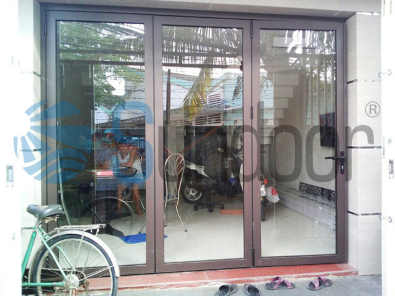 Cửa sổ Xingfa 3 cánh có những mẫu nào? Khám phá ngay!