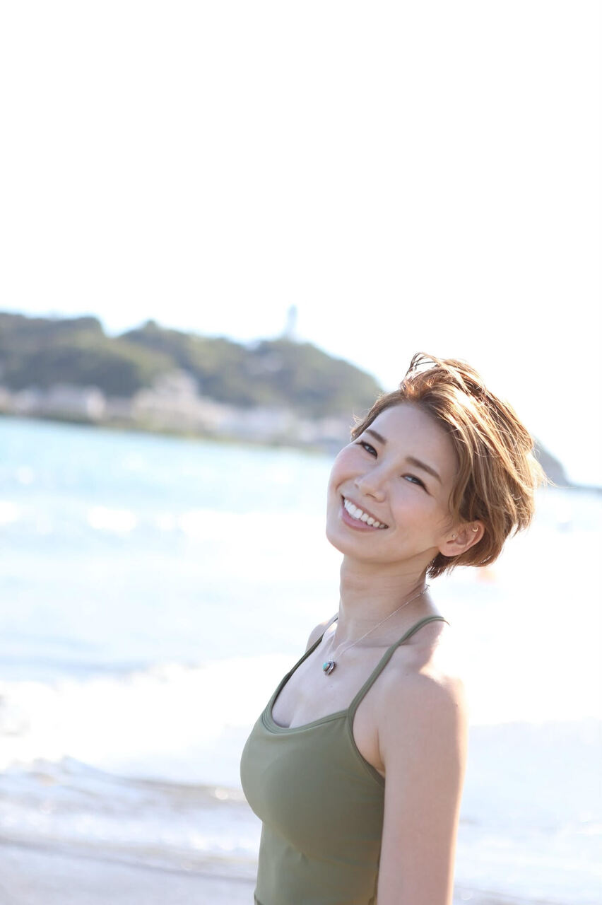 【体験】ゆったりアロマヨガ　Reina