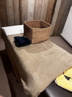 ﾘﾗｸｾﾞｰｼｮﾝｻﾛﾝ~Derana~