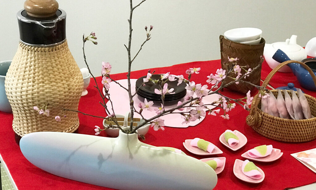 🔸日本橋🔸日本茶とテーブルコーディネート(五感で感じる桜づくしの桜茶会)