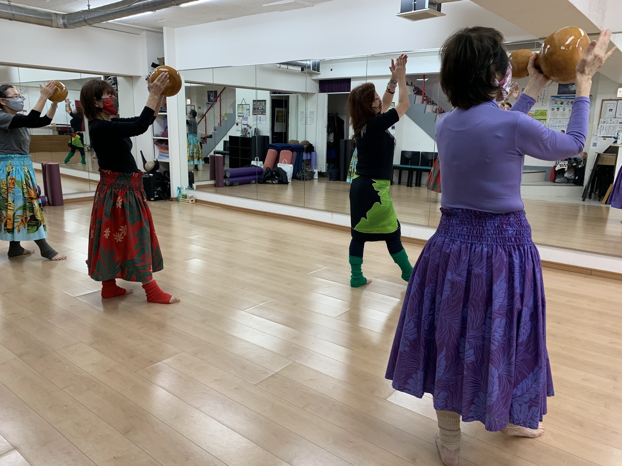 ハワイアンフラ　入門コース