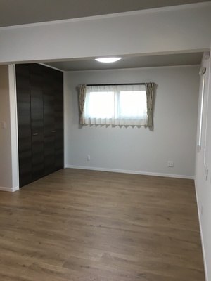 岩手県奥州市～ママが喜ぶ家事ラク動線、たっぷり収納のグレイッシュモダンのお家～