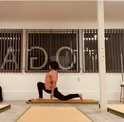 ヨガレッスン