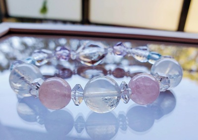 3月19日＜ペア申込＞【クリスタル講座】 鈴木みえ先生 ～天然石で紡ぐ、自分だけのブレスレット～