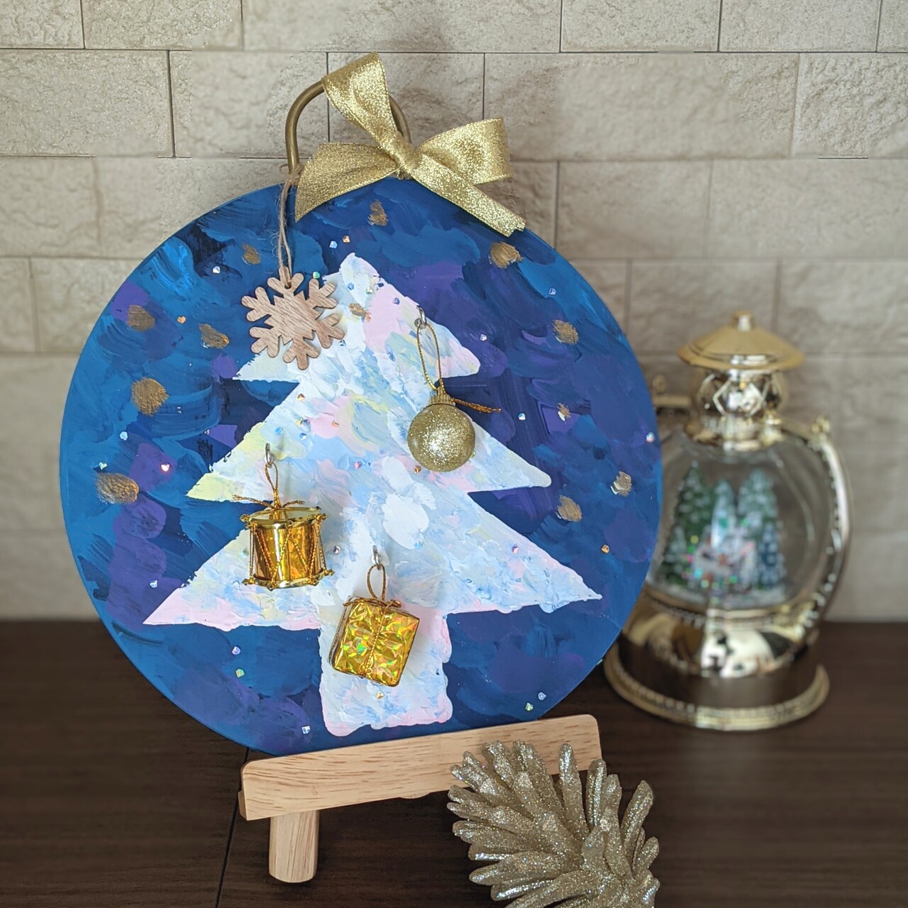 ぬりぬりアート★クリスマスボードを作ってかざりつけしよう