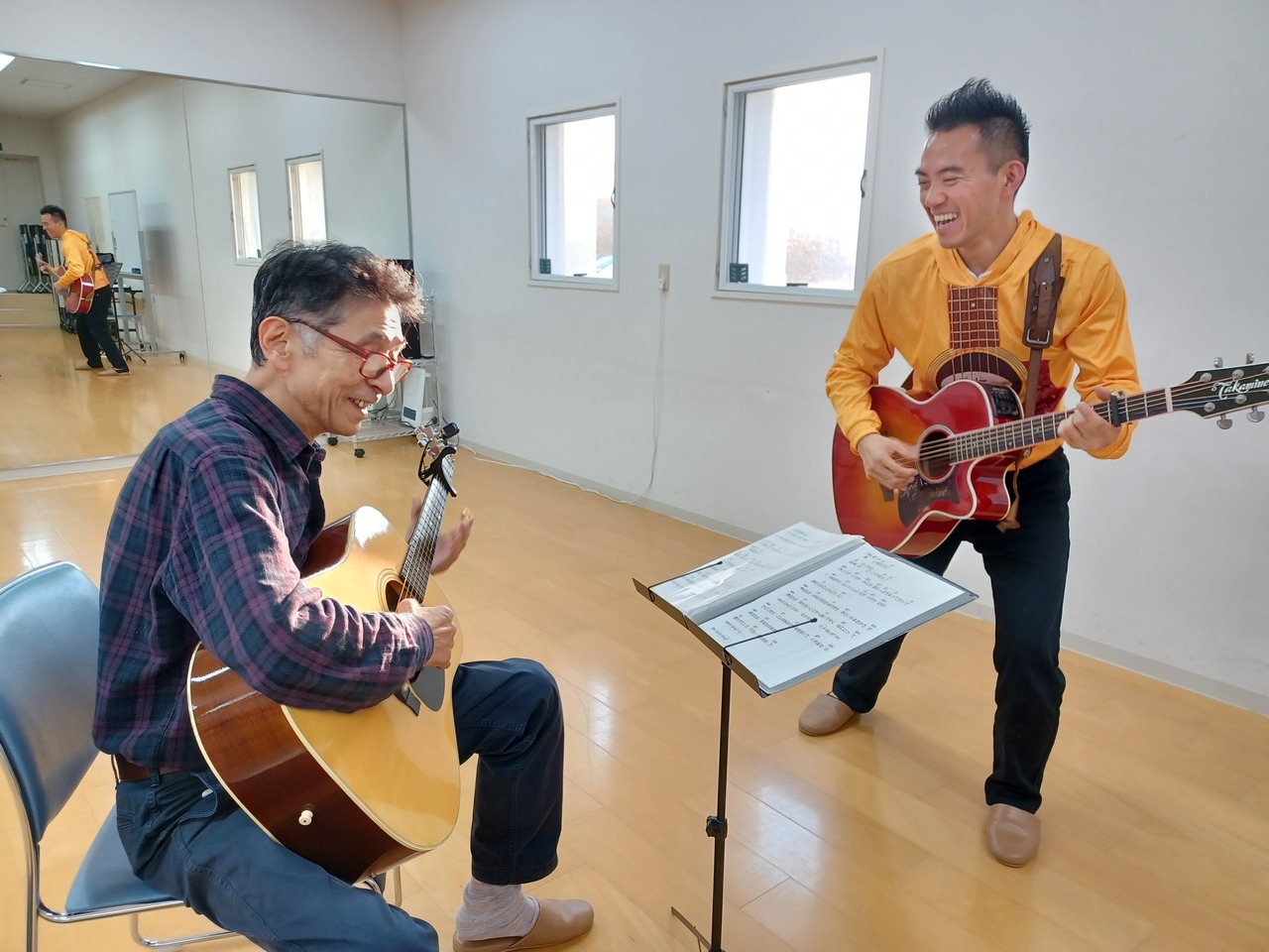 仙台入門ギター弾き語り倶楽部　無料体験レッスン