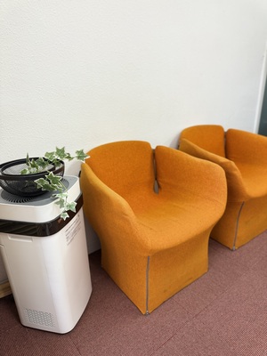 レンタルネイルサロン［テーブル]