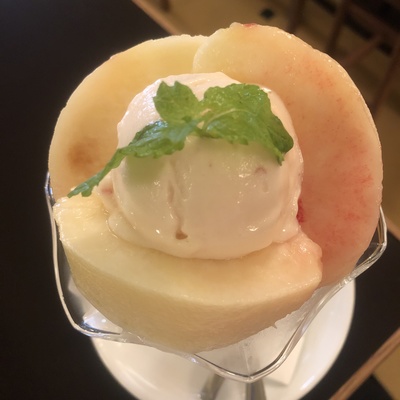 パフェ評論家 斧屋のパフェ入門