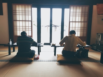 写仏会@功徳院  お盆用蓮華色紙作り