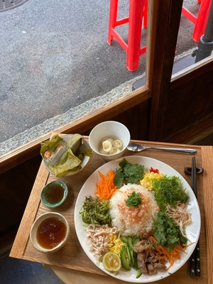 5月25日Yuki先生に教わる本場ベトナム料理～コムアムフー、バインボロック、チェ～