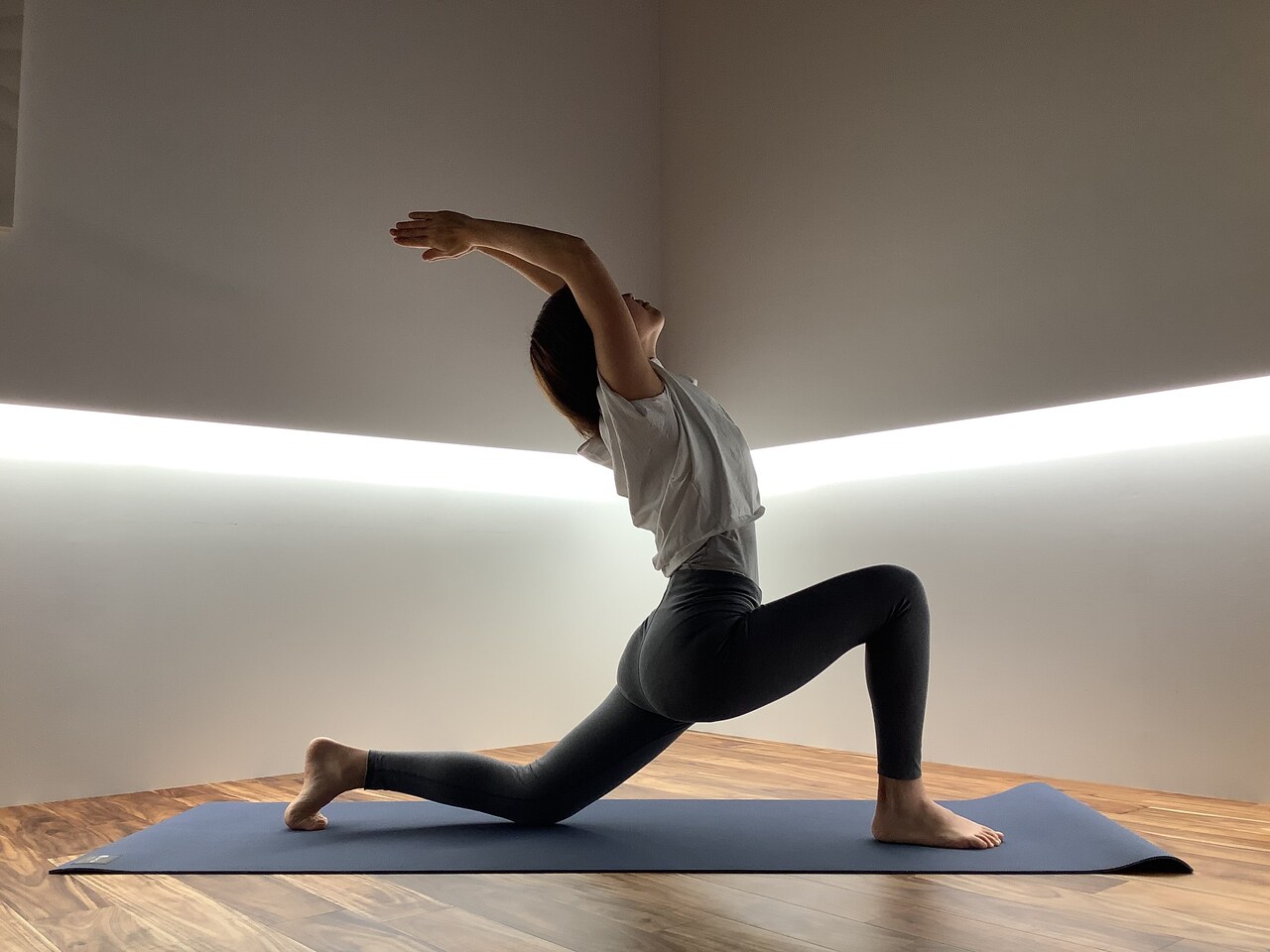 骨盤調整ヨガ【デイタイム】　‐ESCAPE‐ 