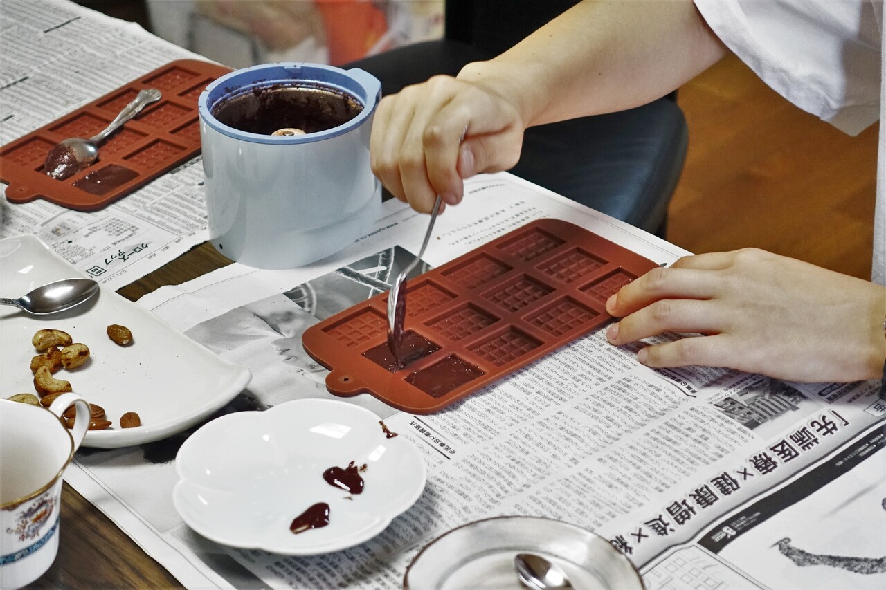 ◆カカオ豆からチョコづくり講座 ◆