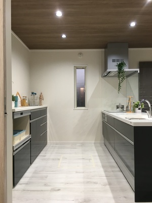 岩手県奥州市～コンパクトサイズでちょうど良い、乙女心をくすぐるダークフェミニンスタイルのお家～