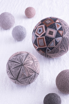 草木色で伝える十二の景色