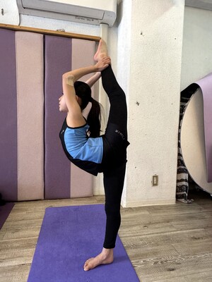 ［会員］キッズ・初級Bクラス ＜60分＞/ もーこ先生・Honoka先生 / Contortion