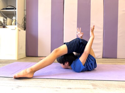 ［会員］キッズ・初級Bクラス ＜60分＞/ もーこ先生・Honoka先生 / Contortion