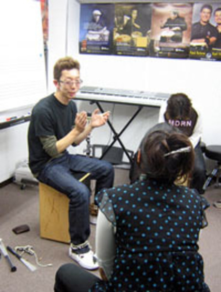 カホン ワークショップ ♪ カホン de リズム！レギュラークラス