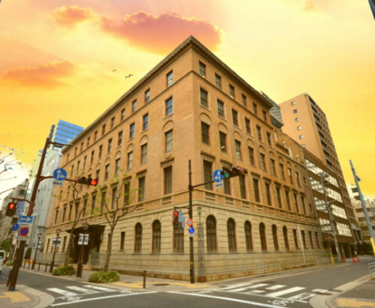 綿業会館見学ツアー（（館内ランチコース＆ ロイヤルパークホテル宿泊付き）