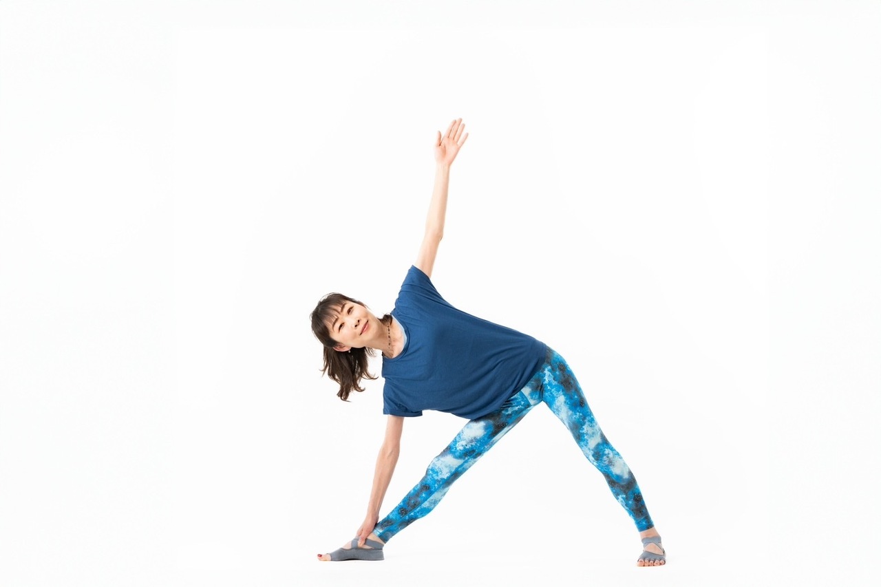 【オンライン】週末のリフレッシュフローヨガ