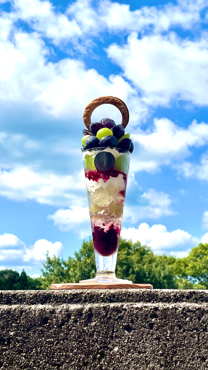 【宇田川】FRUITS26号 岡山ぶどうのグラスパフェ】 水車の里フルーツトピア産ぶどうも使用