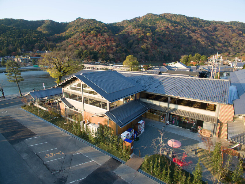 嵐山山 嵐山のんびり散策｜プラン｜LAND STATION KYOTO ARASHIYAMA