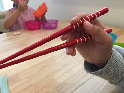 ポイントは3つ！「正しい鉛筆•お箸の持ち方」レッスン