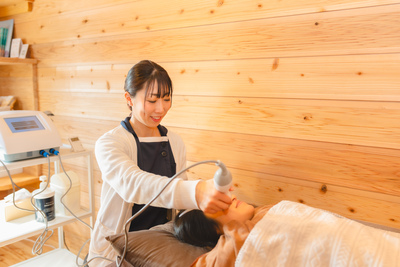 美・巡りサロンTiare予約受付