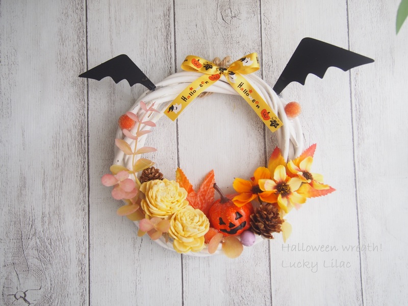＊376＊ミッケ＊~布リース　ハロウィンリース　インド刺繍リボン ☆三日月リース☆布リース☆ハロウィンリース☆ハンドメイド