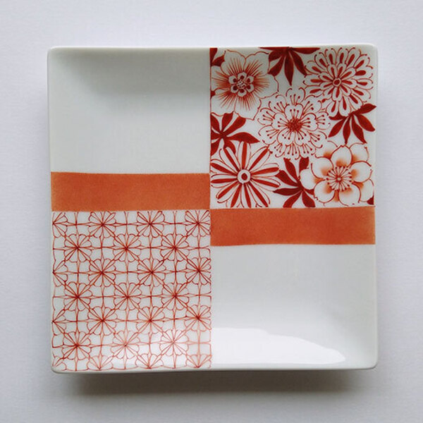 [初回11/1開講]松山講師〈細い線の描き方を学ぶ〉 赤絵 花と小紋角皿