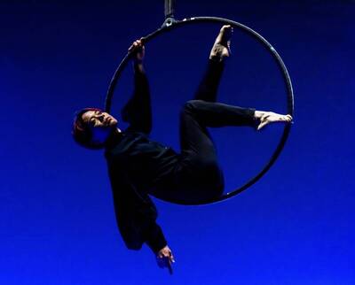 ワークショップ「空中リング」＜75分＞ / MAKOTO