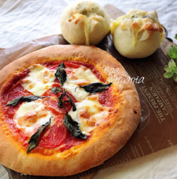 米粉入りピザ&チーズパン