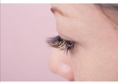 池袋駅東口より徒歩5分  ネイルマツエクサロン