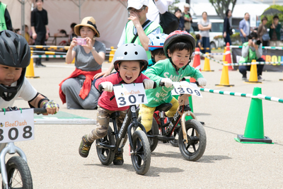 バイクをレンタルする方