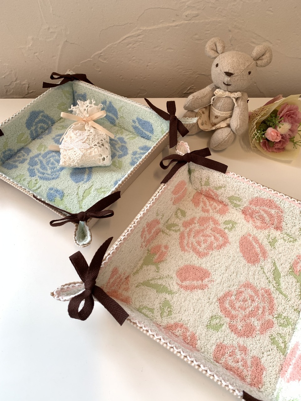 趣味の教室　カルトナージュで作るハンドタオルのトレイ