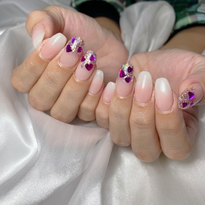 ネイル予約ページ💅🏽🌈🥰💕