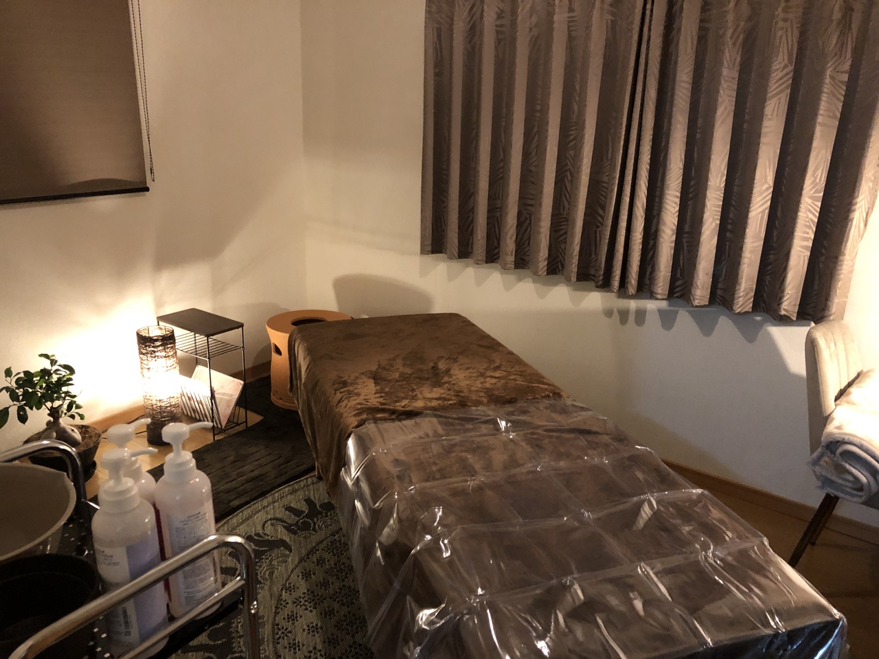 小顔コルギ　黄土よもぎ蒸し、NEW！塗る金の糸ピーリングパック　磁気復元パック