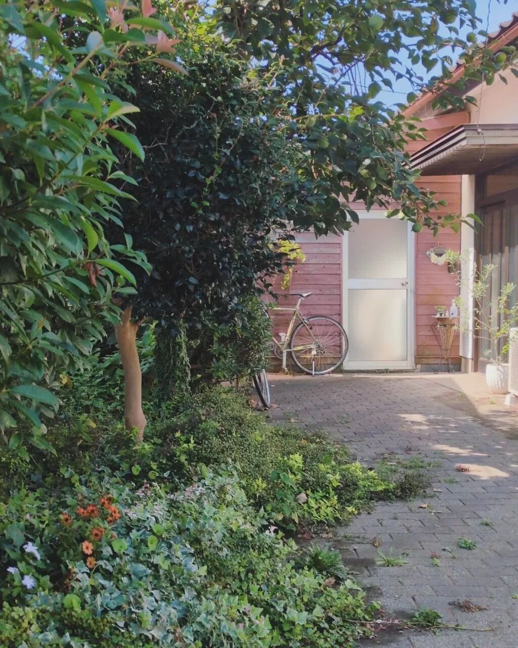 MOEGI、engawa予約ページ