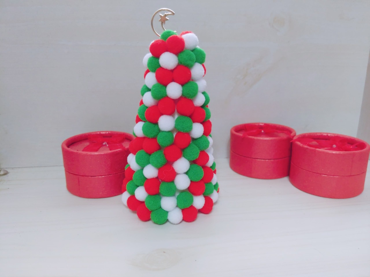 【調布】クリスマス準備フェアDAY2～①フェルトボールで作るクリスマスツリーづくり～｜2020年11月23日(月祝)